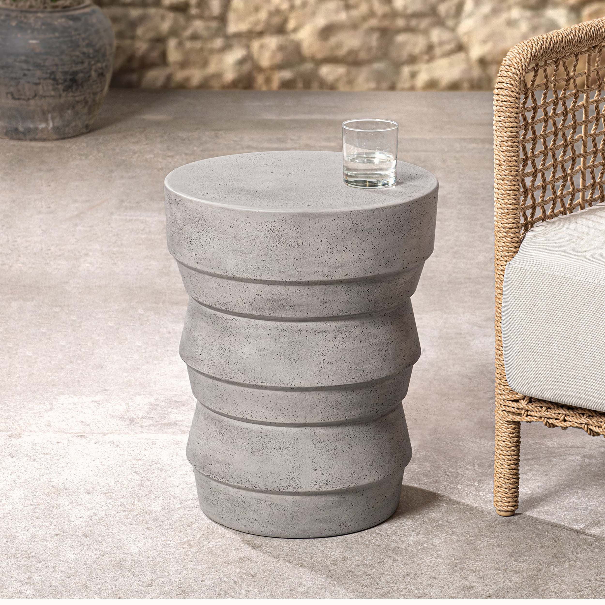 Anora Outdoor Accent Table, Light Gray - Image 4