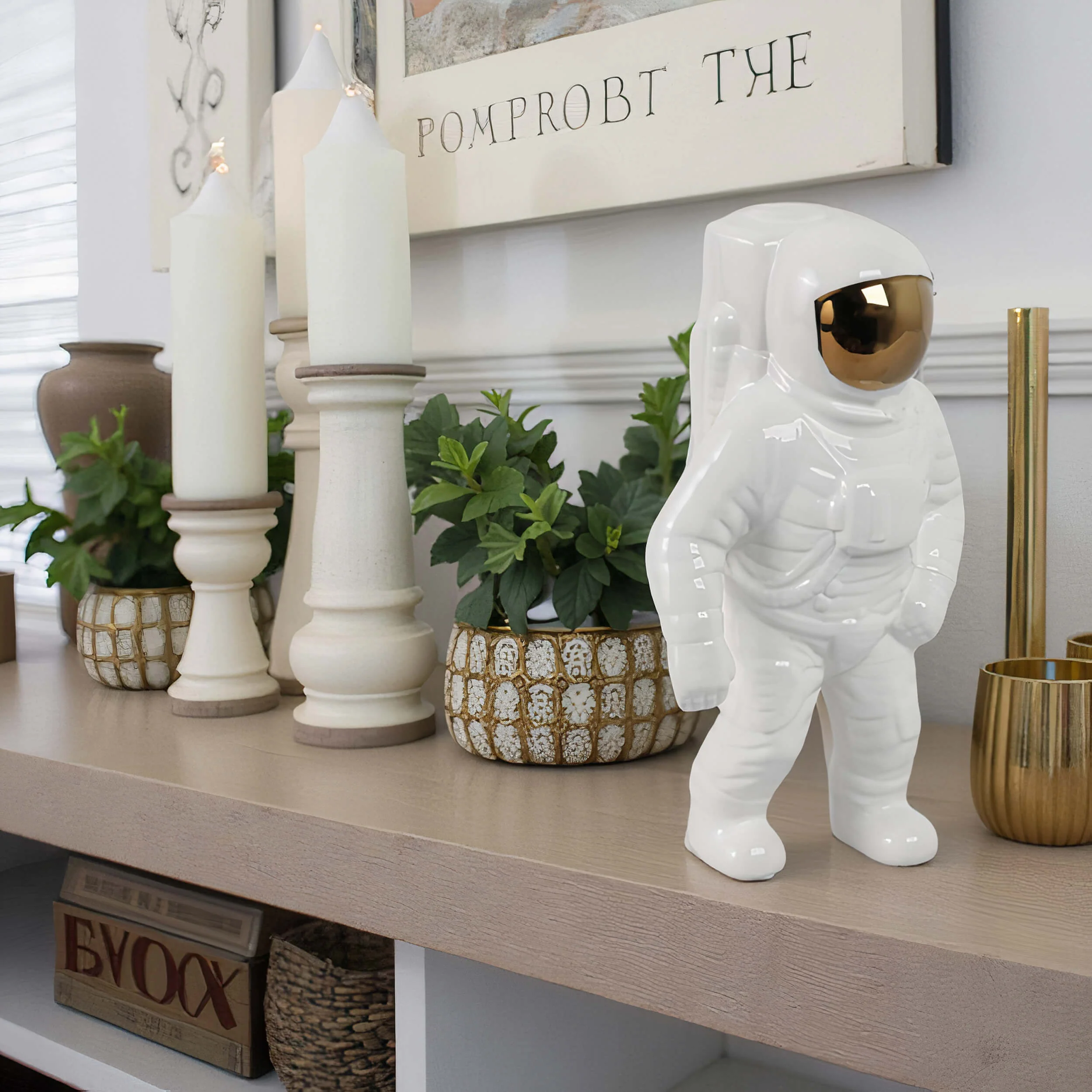 Astronaut Statuette, White/Gold - Image 6