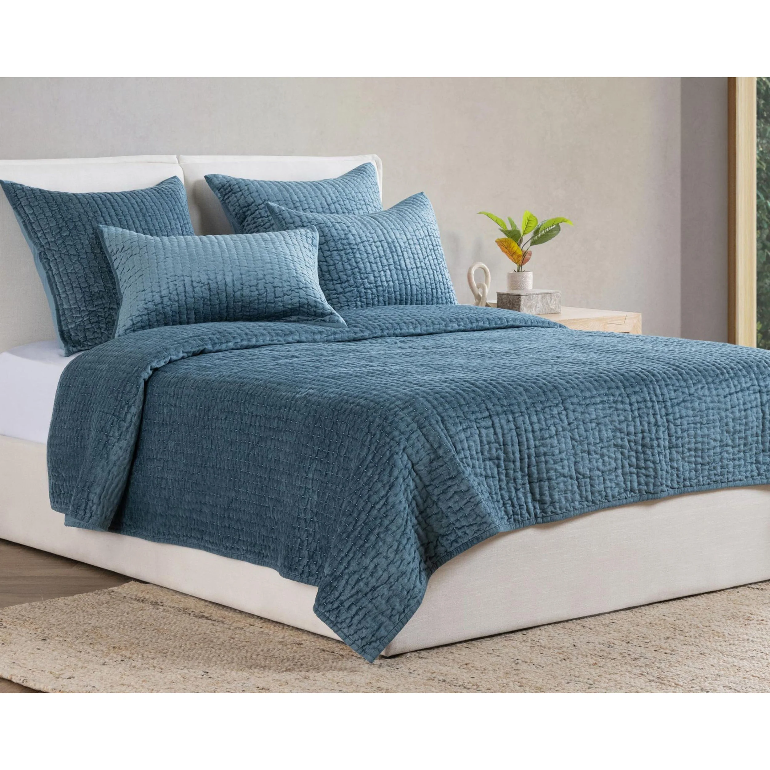 Bari Velvet Quilt, Stone Blue