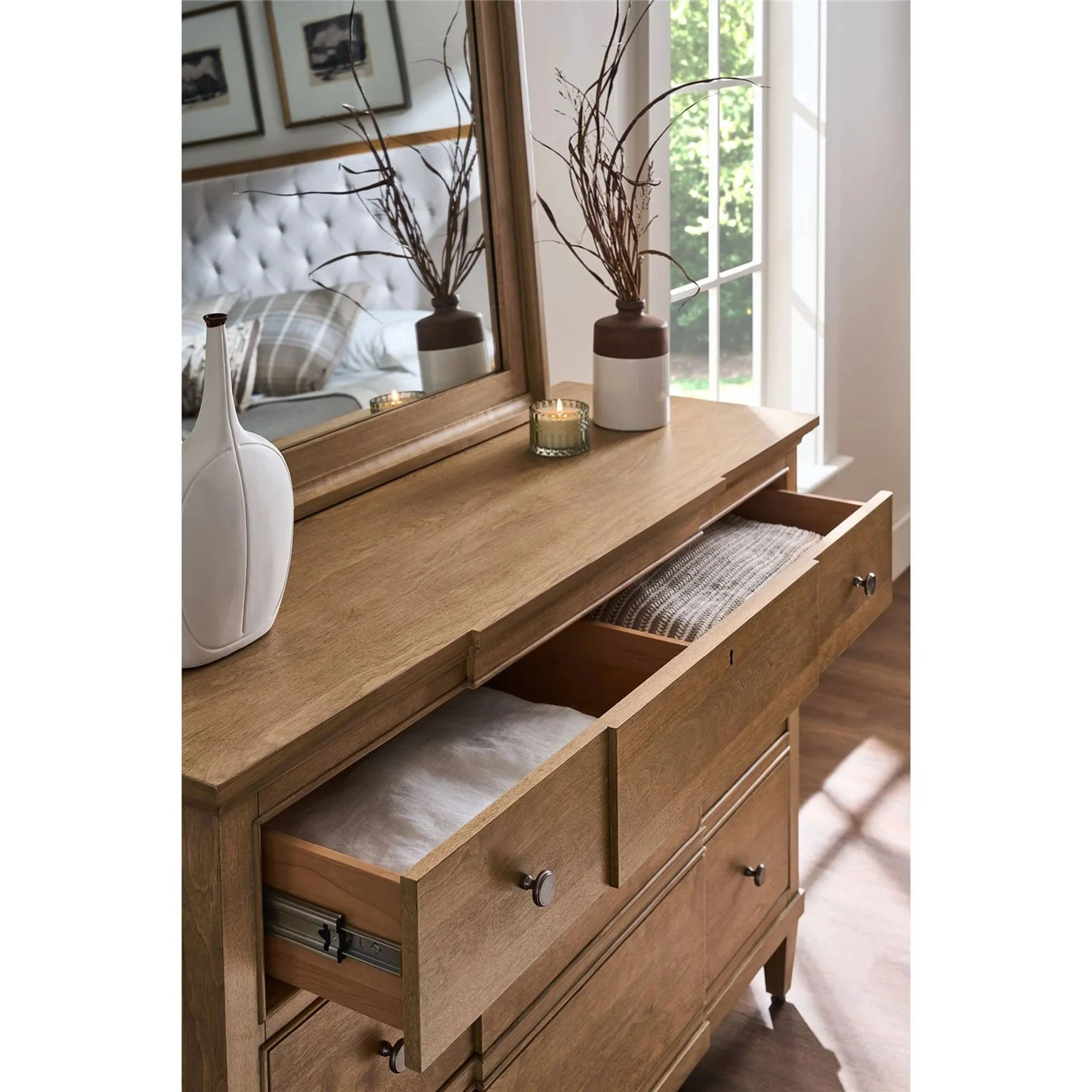 Birchaven 3 Drawer Dresser, Brindle - Image 5