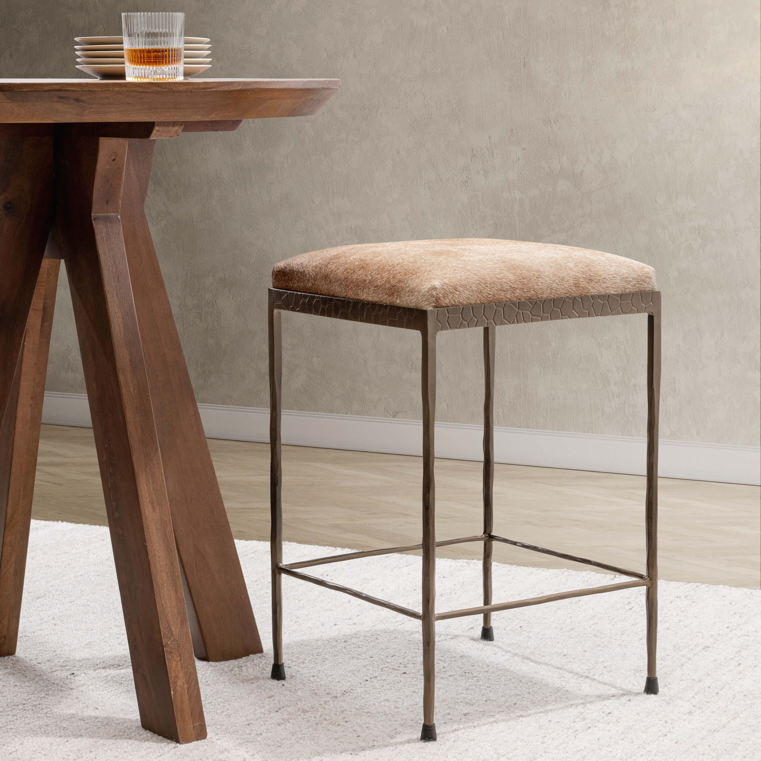 Bose Hide Counter Stool, Canyon Sand - Image 6