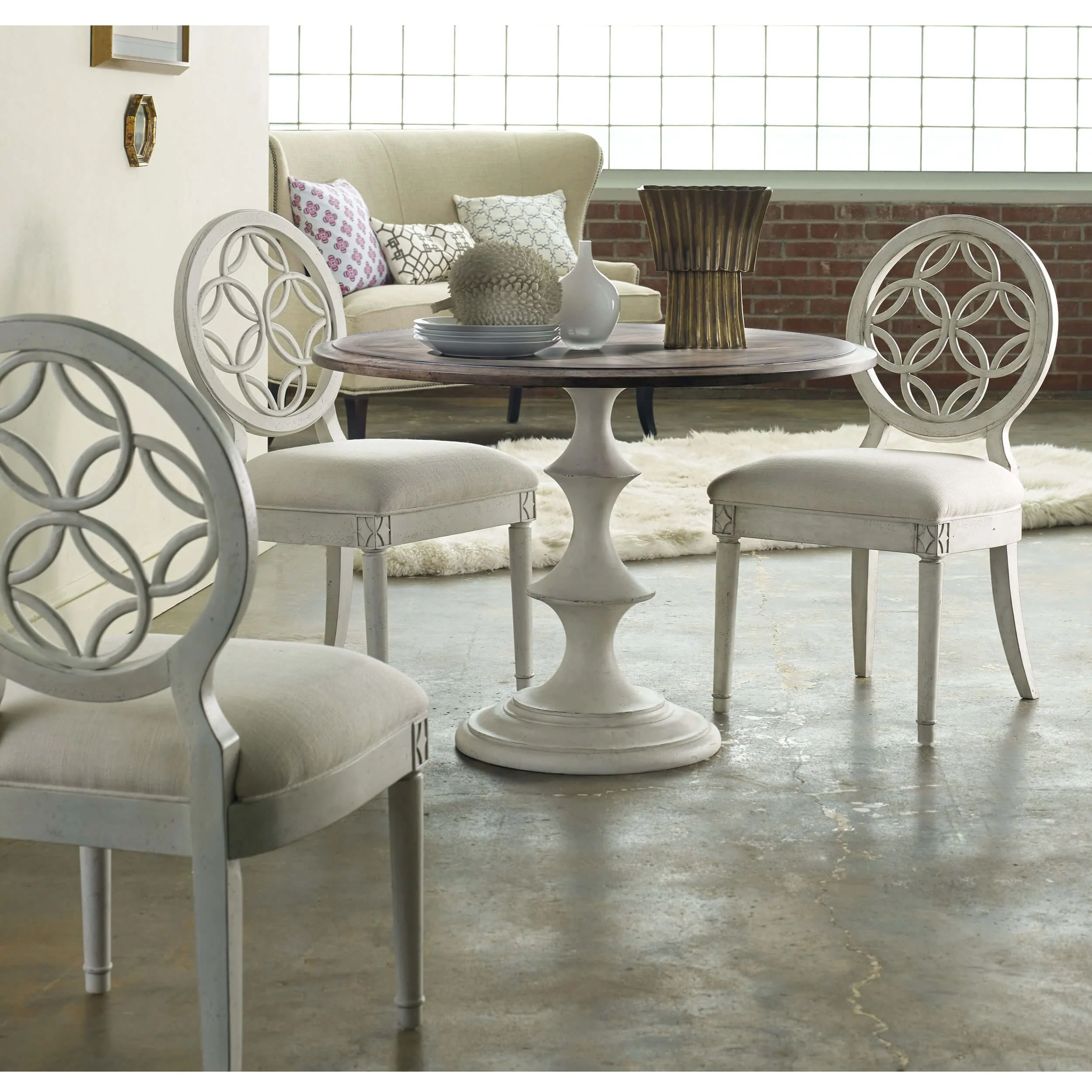 Brynlee Dining Table - Image 3