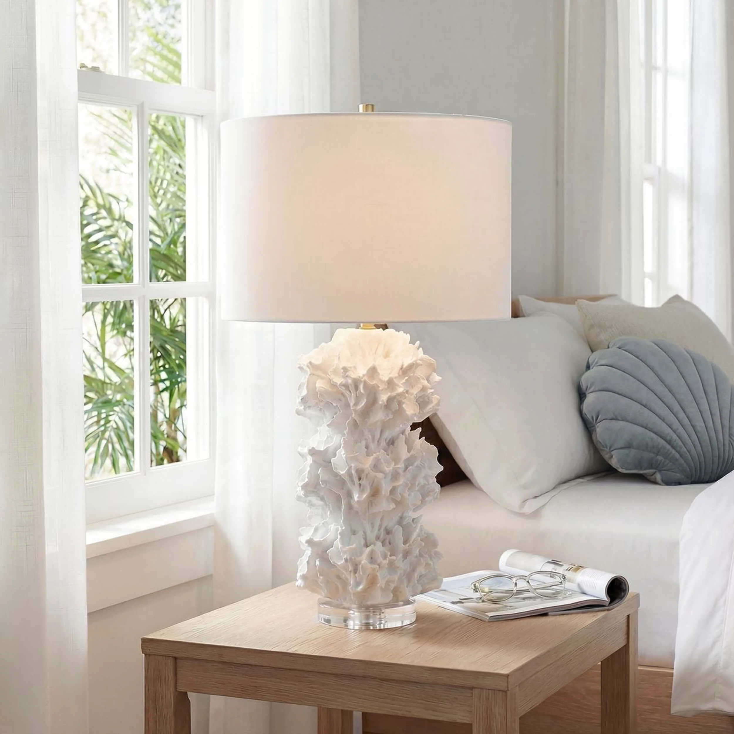 Cambre Table Lamp, White - Image 5
