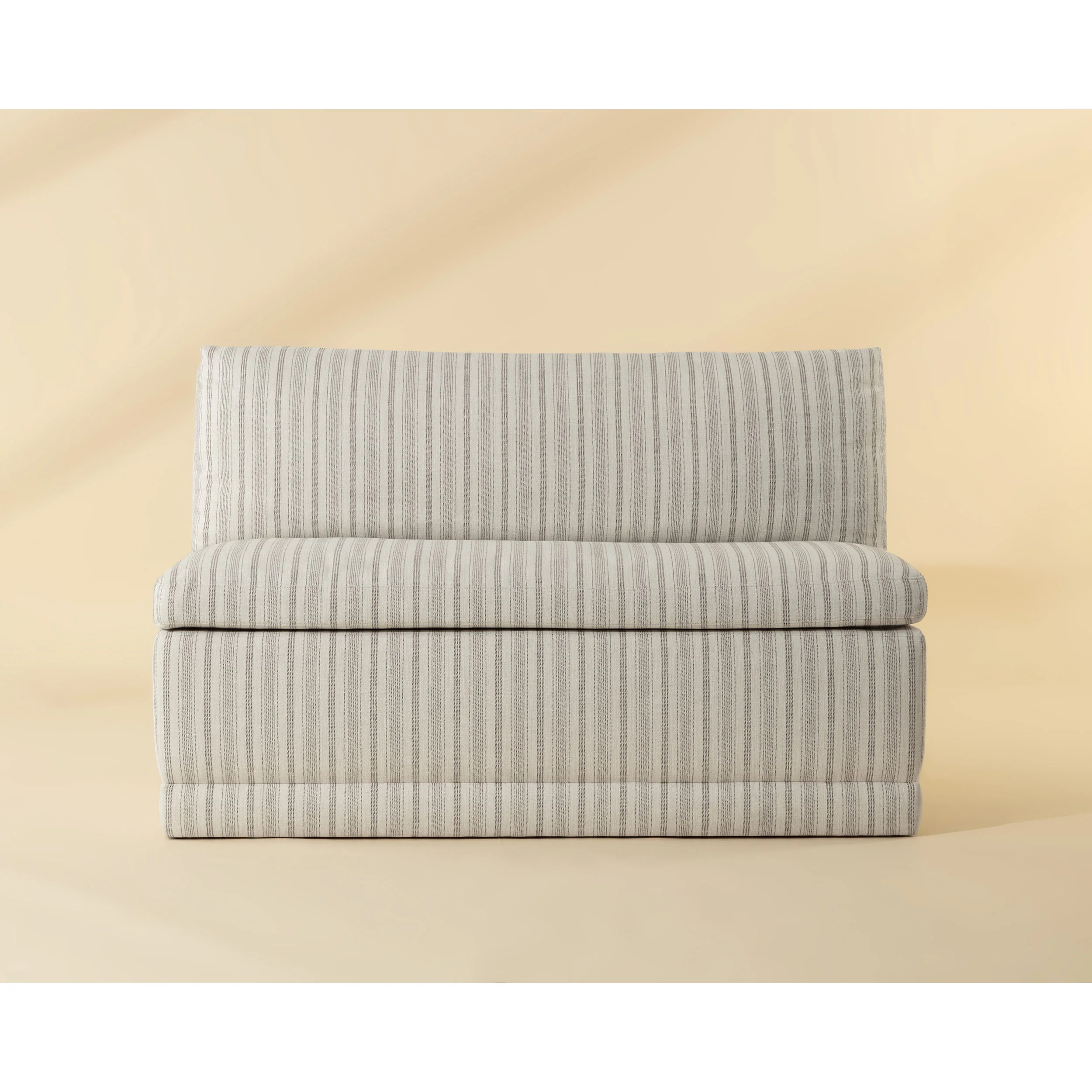 Donatella Banquette, Gifford Script - Image 5