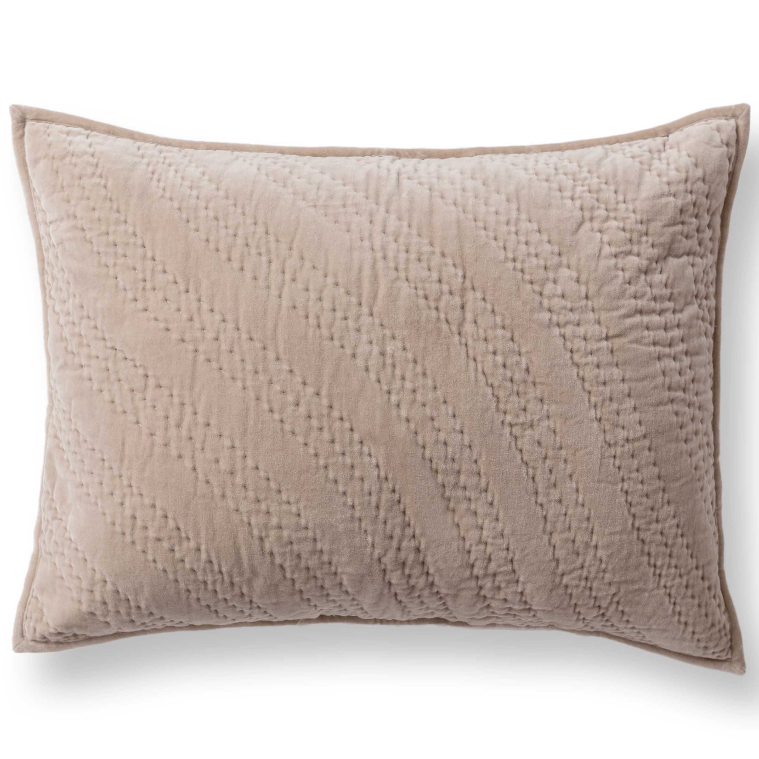 Elms Sham, Pebble