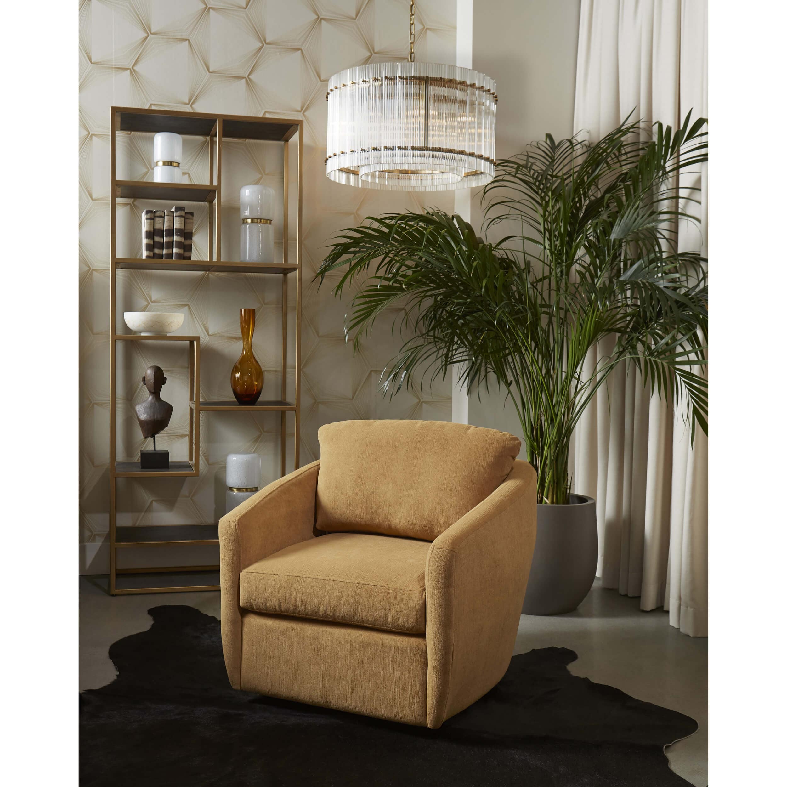 Kore Small Chandelier, Clear/Brass - Image 5