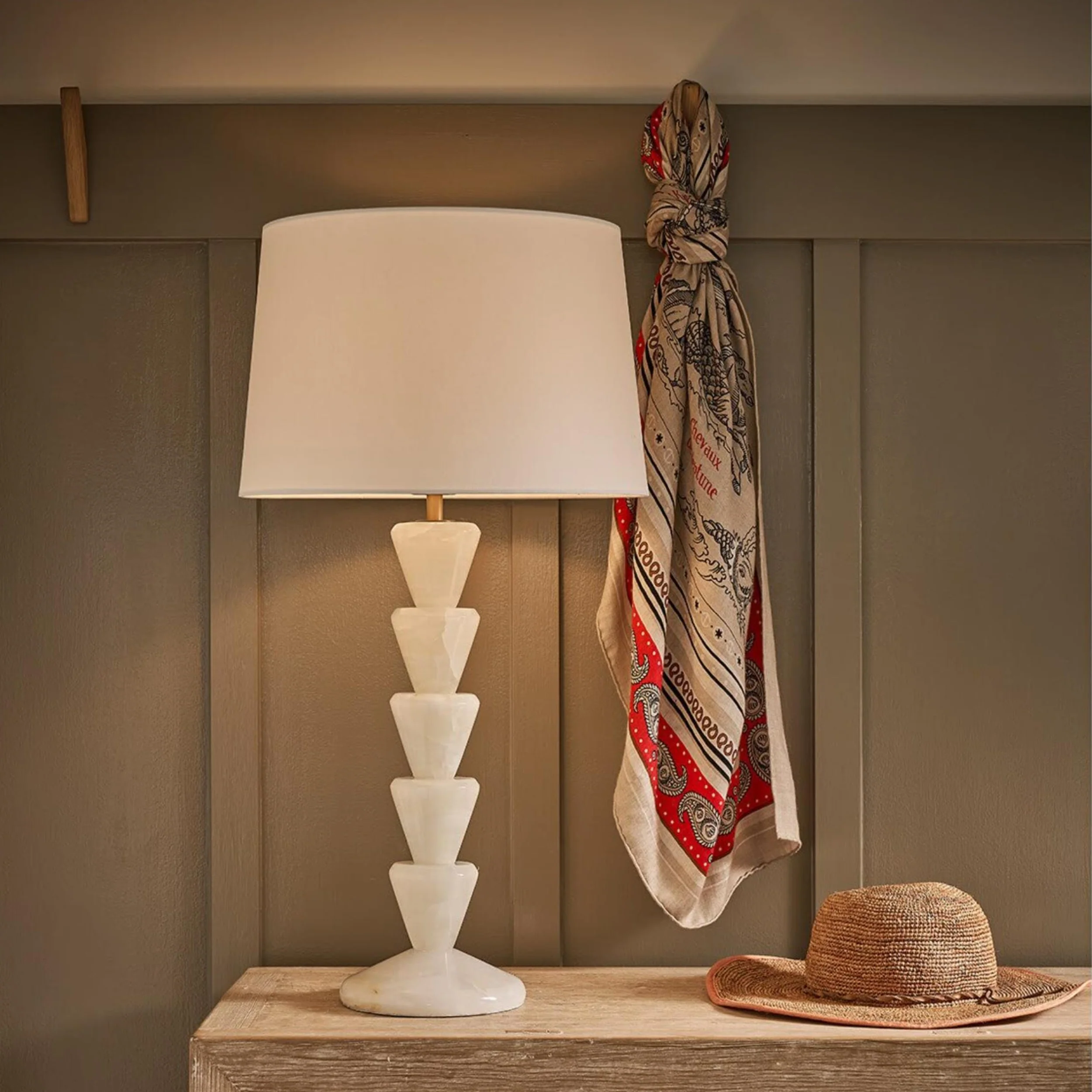 Patricia Jade Table Lamp, Natural - Image 5