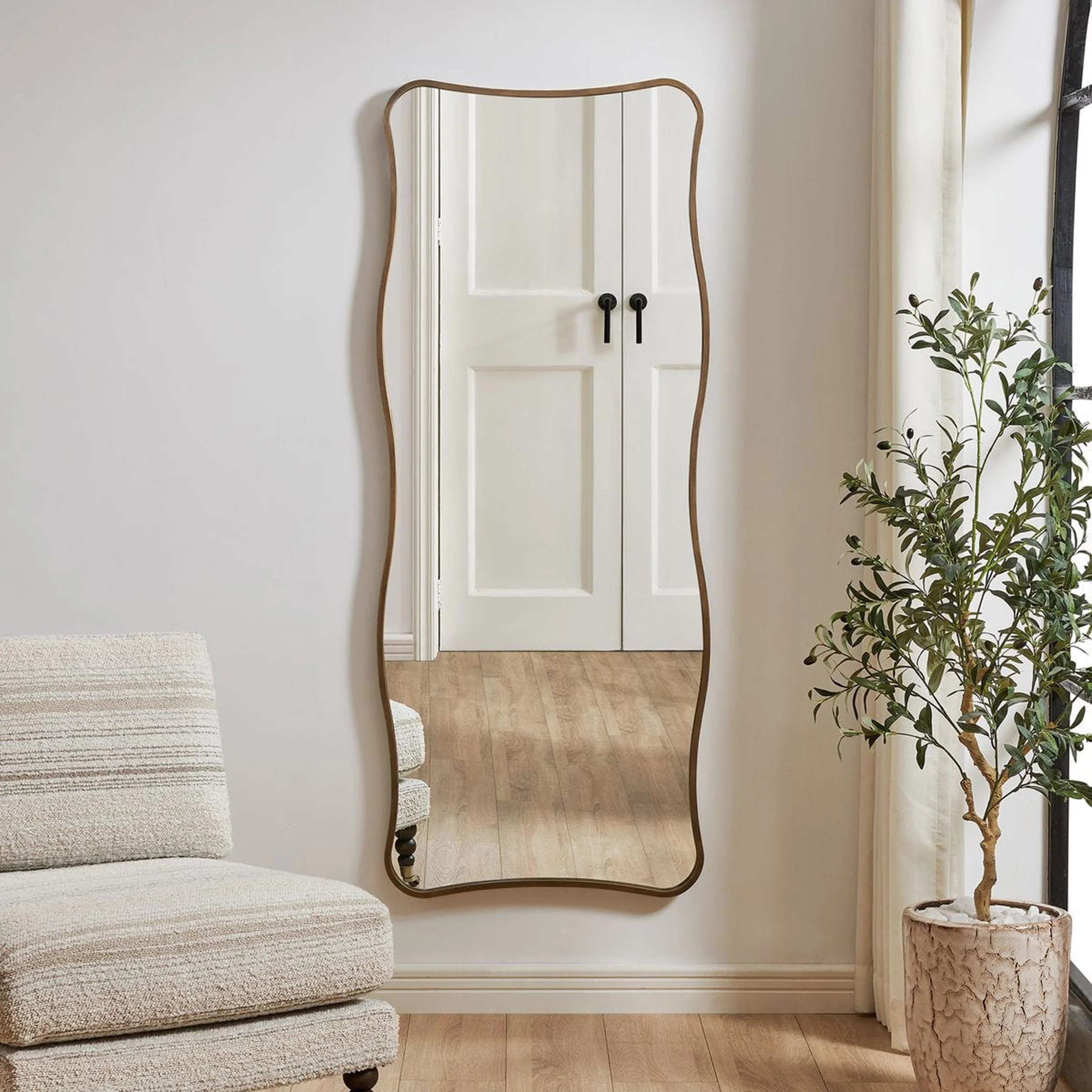 Pavia Tall Mirror, Gold - Image 4