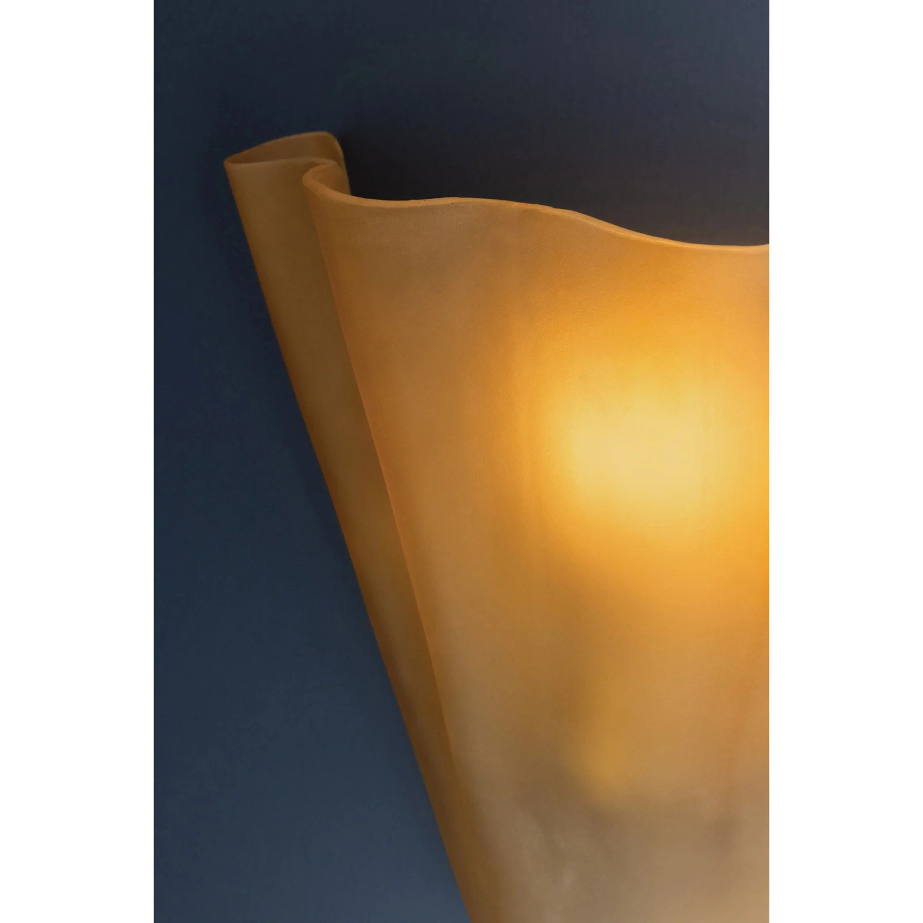 Queen Wall Sconce, Aged Brass - Image 3