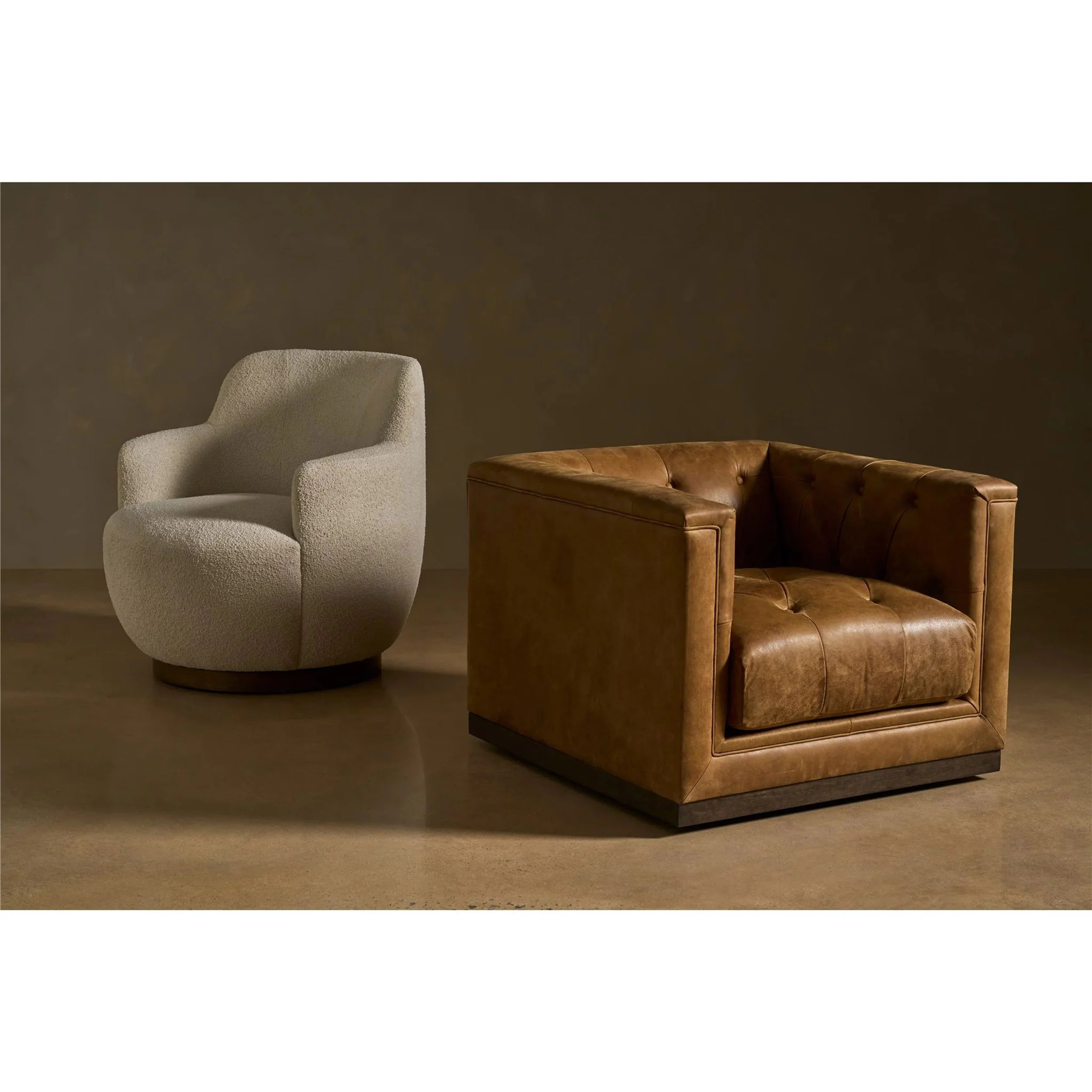 Quinn Leather Swivel Chair, Winchester Sycamore - Image 4