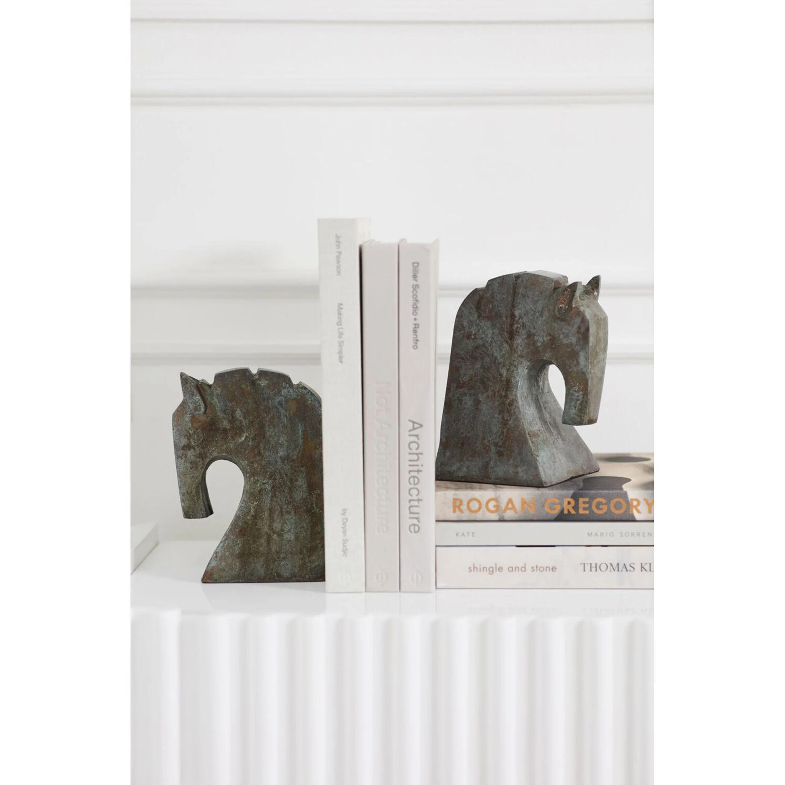 Reign Bookends, Dark Grey - Image 2