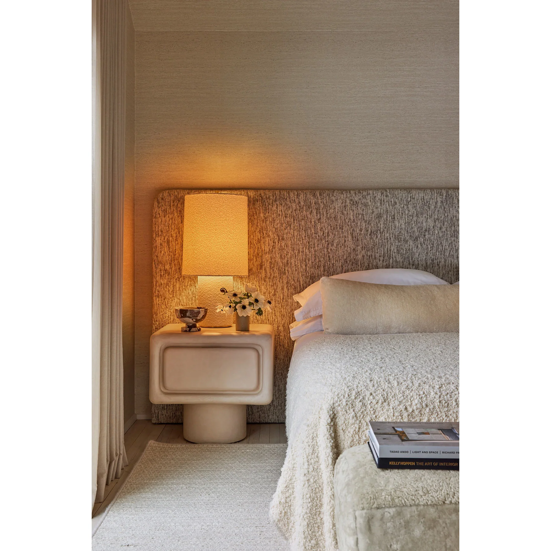 Sam Table Lamp, Aged Brass - Image 4