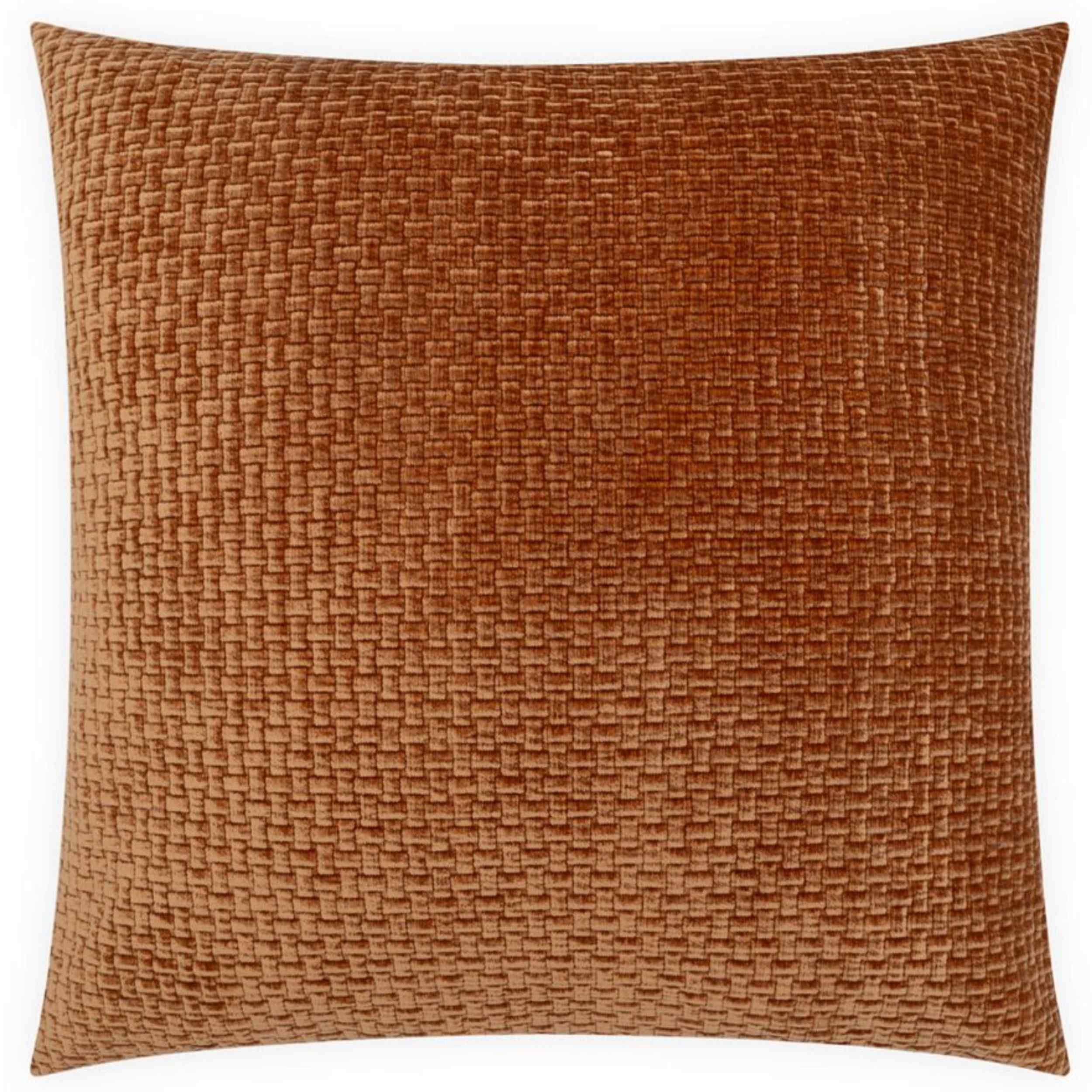Tessa Pillow, Ember