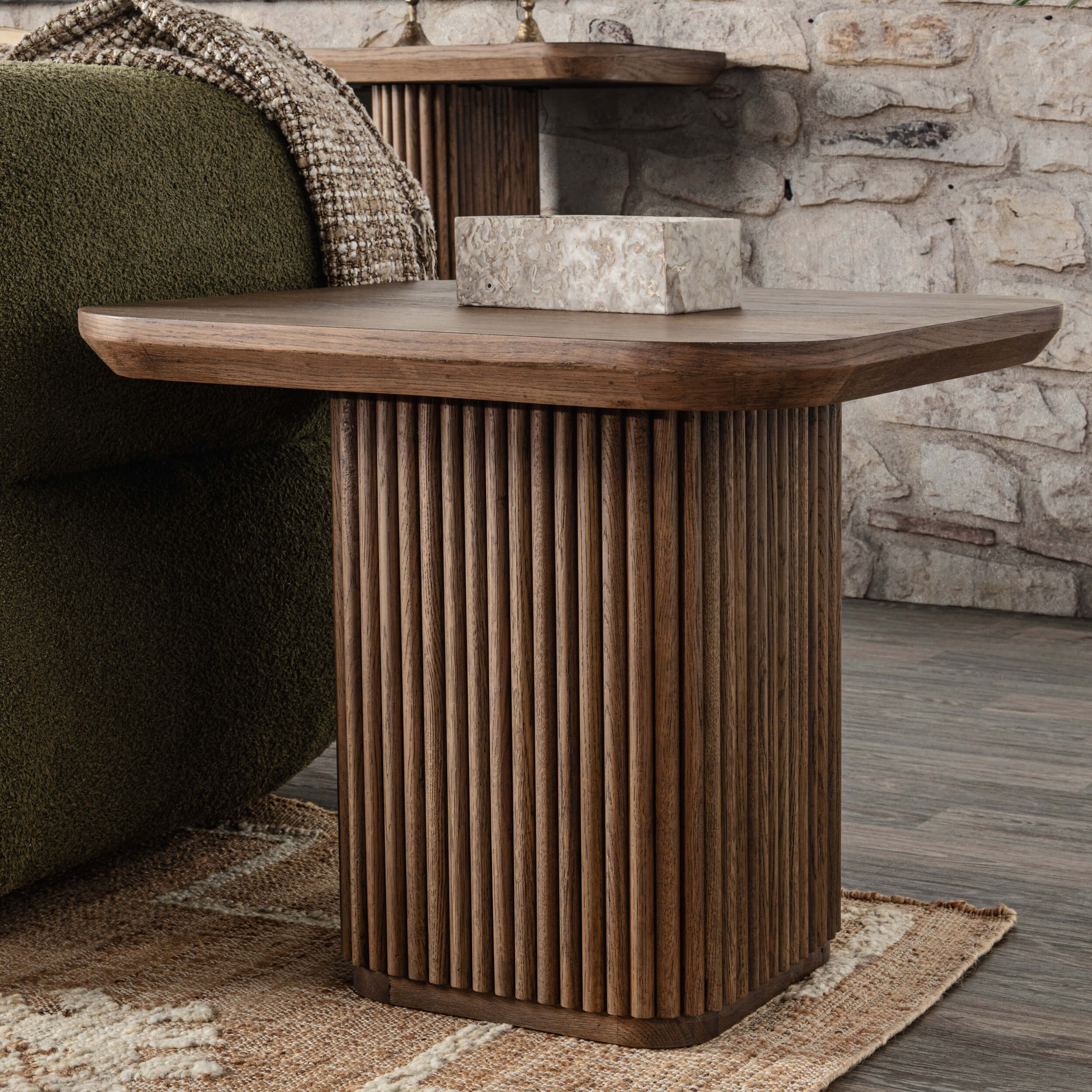 Vander End Table, Tawny Brown - Image 4