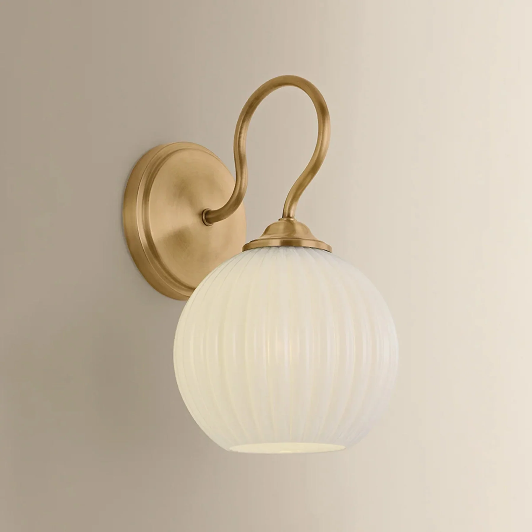 Vida Wall Sconce, Patina Brass - Image 3