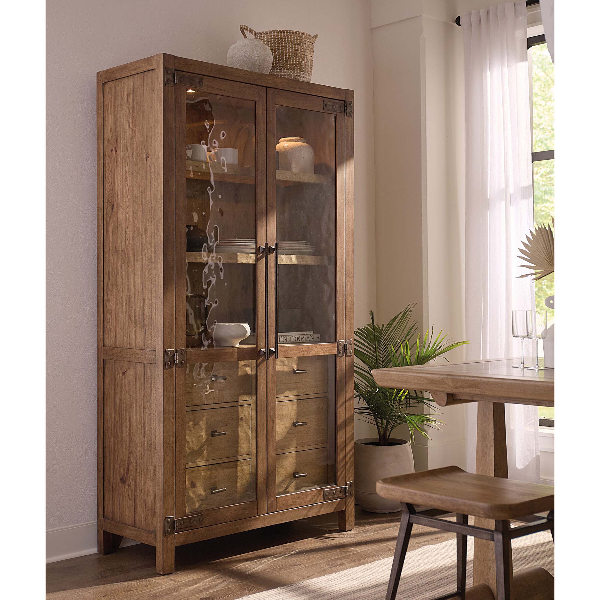 Vineyard Row Display Cabinet, Napa - Image 5